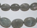 Perle Labradorite olive. La perle