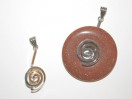 Attache donut spirale. La pièce