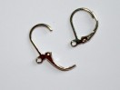 Monture boucles d'oreilles dormeuses fermées argentées. La paire