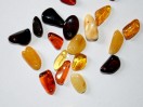 Perle Ambre formes diverses. La perle