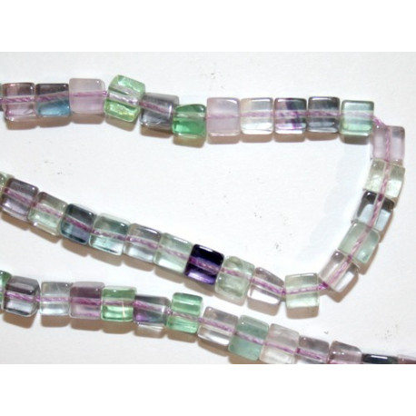 Perle Fluorite carrée 4mm. La perle