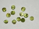 Perle Péridot bouton  4-5mm. La perle