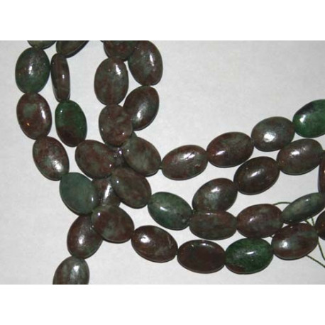 Perle Rubis Zoïsite olive 9mm. La perle