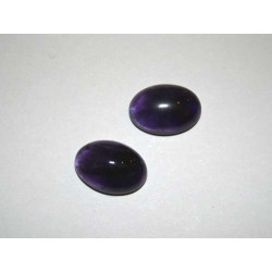 Cabochon Améthyste ovale 14x10mm. La pièce