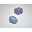 Cabochon Calcédoine bleue ovale 14x10mm. La pièce